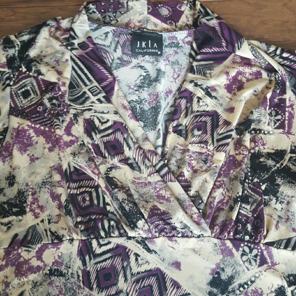 Classy women's blouse